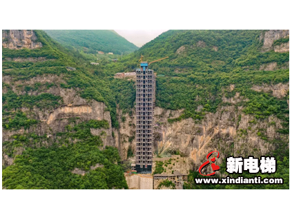 乘神女天梯，開啟巫山全景觀光之旅