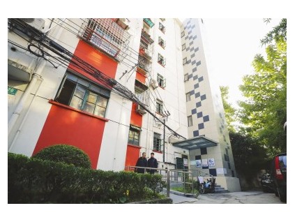 申城老年人口快速增加 多層建筑加裝電梯需求日益強(qiáng)烈