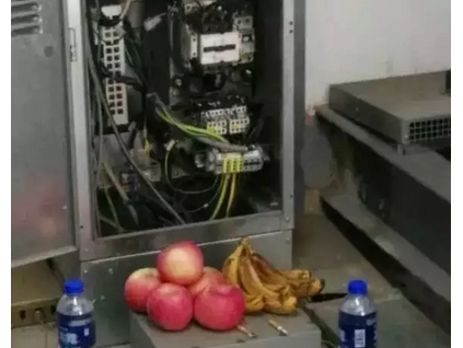 一電梯安裝工墜亡；西安，你到底中了什么魔咒？？？