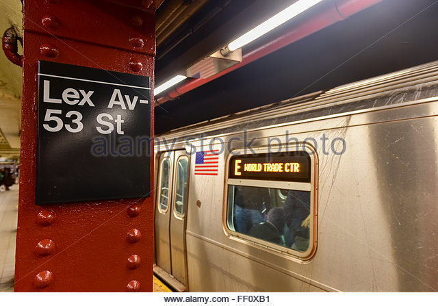 4-NYC ESCALATOR OWNER TAKEN TO COURT OVER BREAKDOWNS