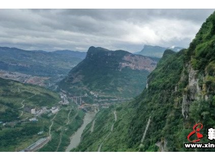 乘萊茵斜行電梯，體驗(yàn)0-90度隧道穿梭！