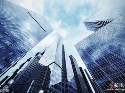 高層業(yè)主吐槽：8層舊樓加裝電梯后悔了，花雙倍價(jià)錢換來新麻煩