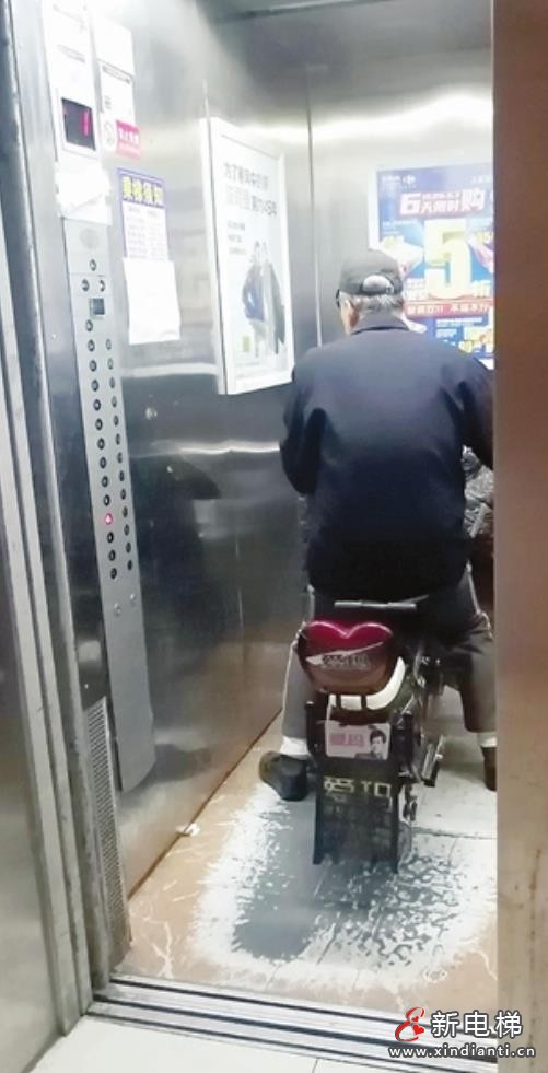 廣州電動(dòng)車進(jìn)電梯