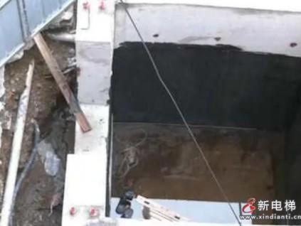 江西吉安一工人電梯井內(nèi)施工突然暈倒，業(yè)主救人不幸身亡，責(zé)任如何劃分？