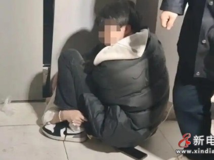 “我的下半身麻了！沒有知覺了！”?合肥一女子下半身被電梯轎廂壓住