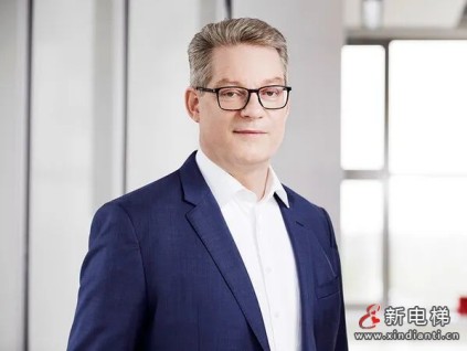 迅達(dá)電梯又宣布最新消息：由Meinolf Pohle接替Daryoush Ziai（施達(dá)毓）成為迅達(dá)中國區(qū)首席執(zhí)行官