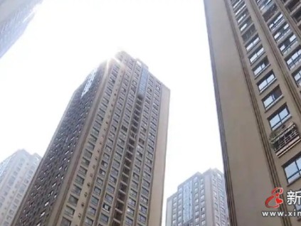 昆明某小區(qū)電梯從40層降到負(fù)4層 原因供電局更換配電設(shè)備瞬間斷電觸發(fā)電梯保護(hù)