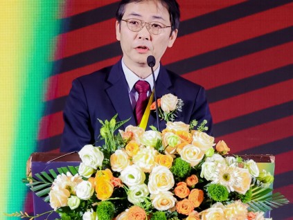 華升富士達(dá)電梯2025銷售工作會(huì)議召開(kāi)——以初心啟新程，以創(chuàng)新贏未來(lái)！