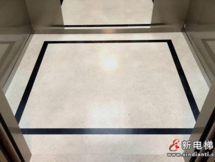 北京豐臺(tái)芳城園電梯煥新顏：地板革升級(jí)告別坑洼