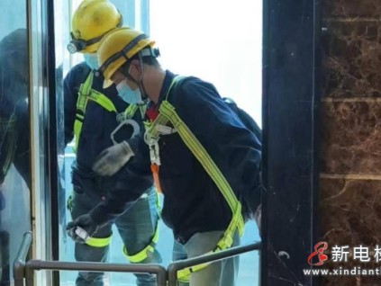 武漢2026年將實(shí)現(xiàn)電梯應(yīng)急處置系統(tǒng)全覆蓋 智慧監(jiān)管升級(jí)守護(hù)市民乘梯安全?